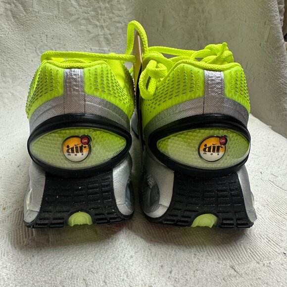 Nike Air Max Dn Shoes (DV3337-700, Volt/Volt Glow/Sequoia/Black) Men\'s 7